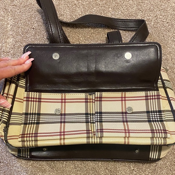 Burberry Cream and Brown Check Shoulder Bag - Picture 8 of 14